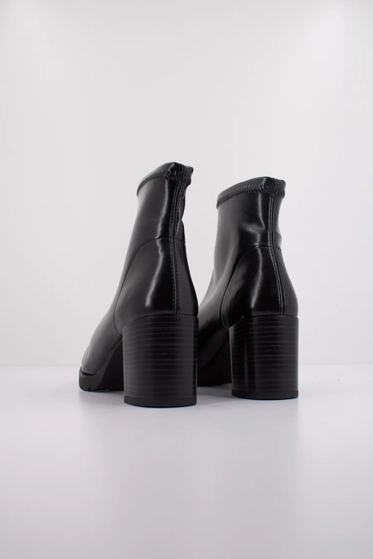 1000140090 - Image 4