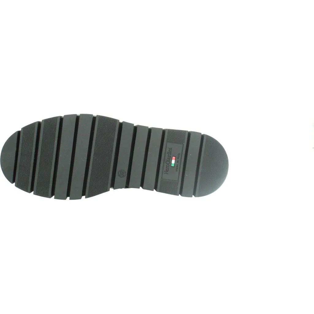 1000139696 - Image 6