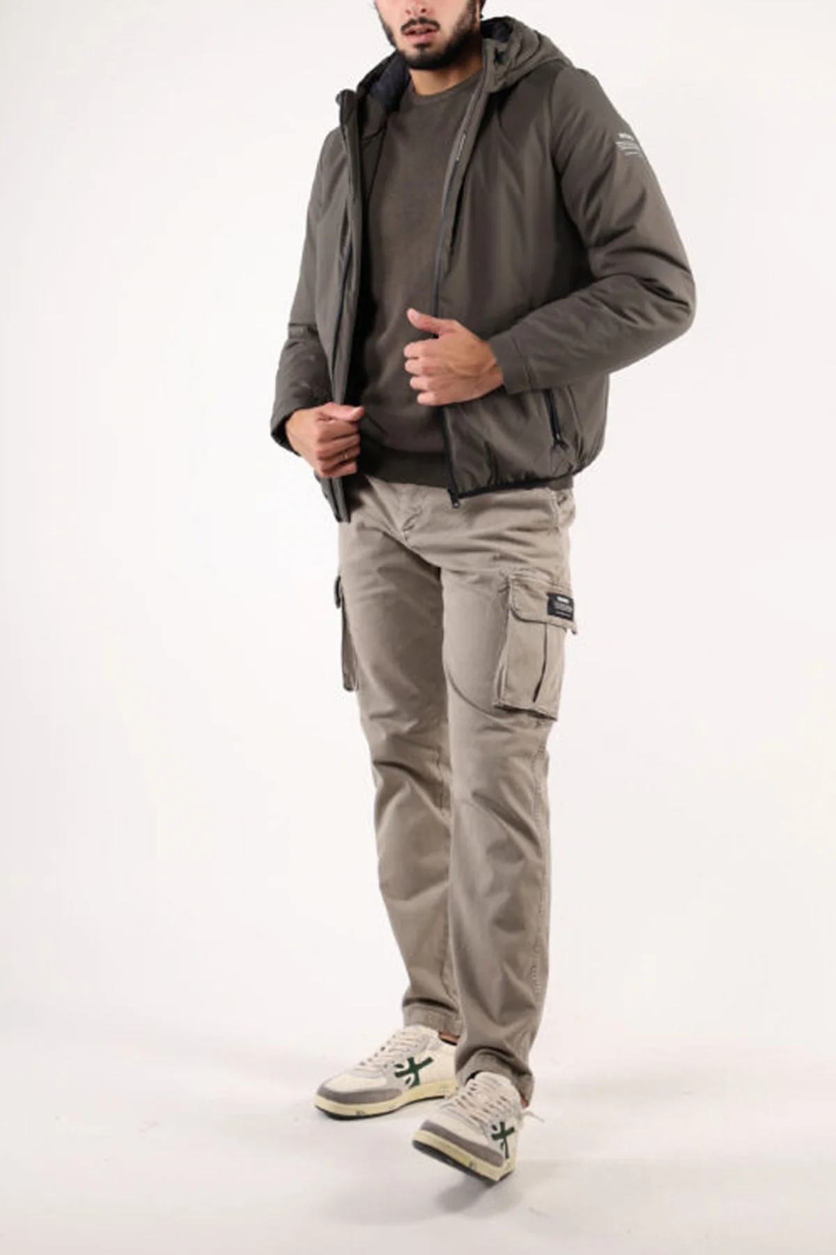 1000143907 - Image 4