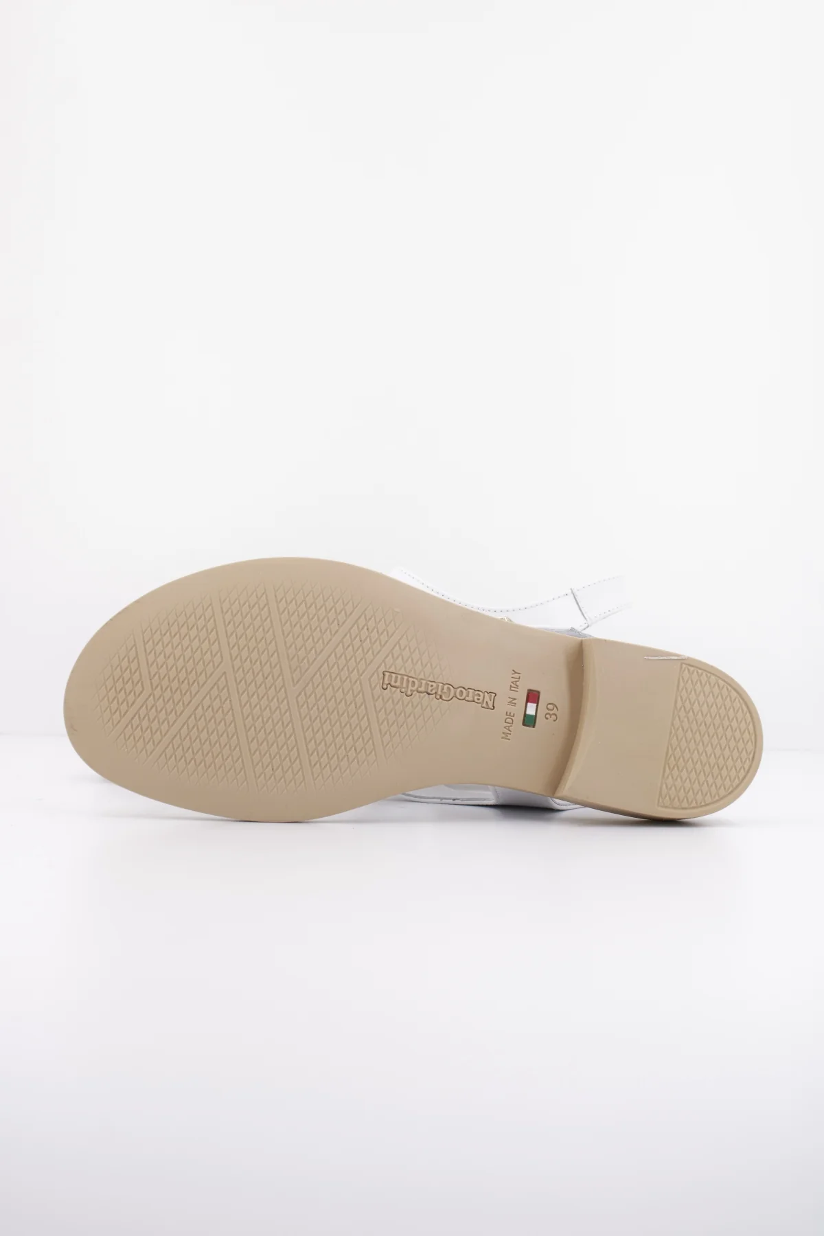 1000135712 - Image 5