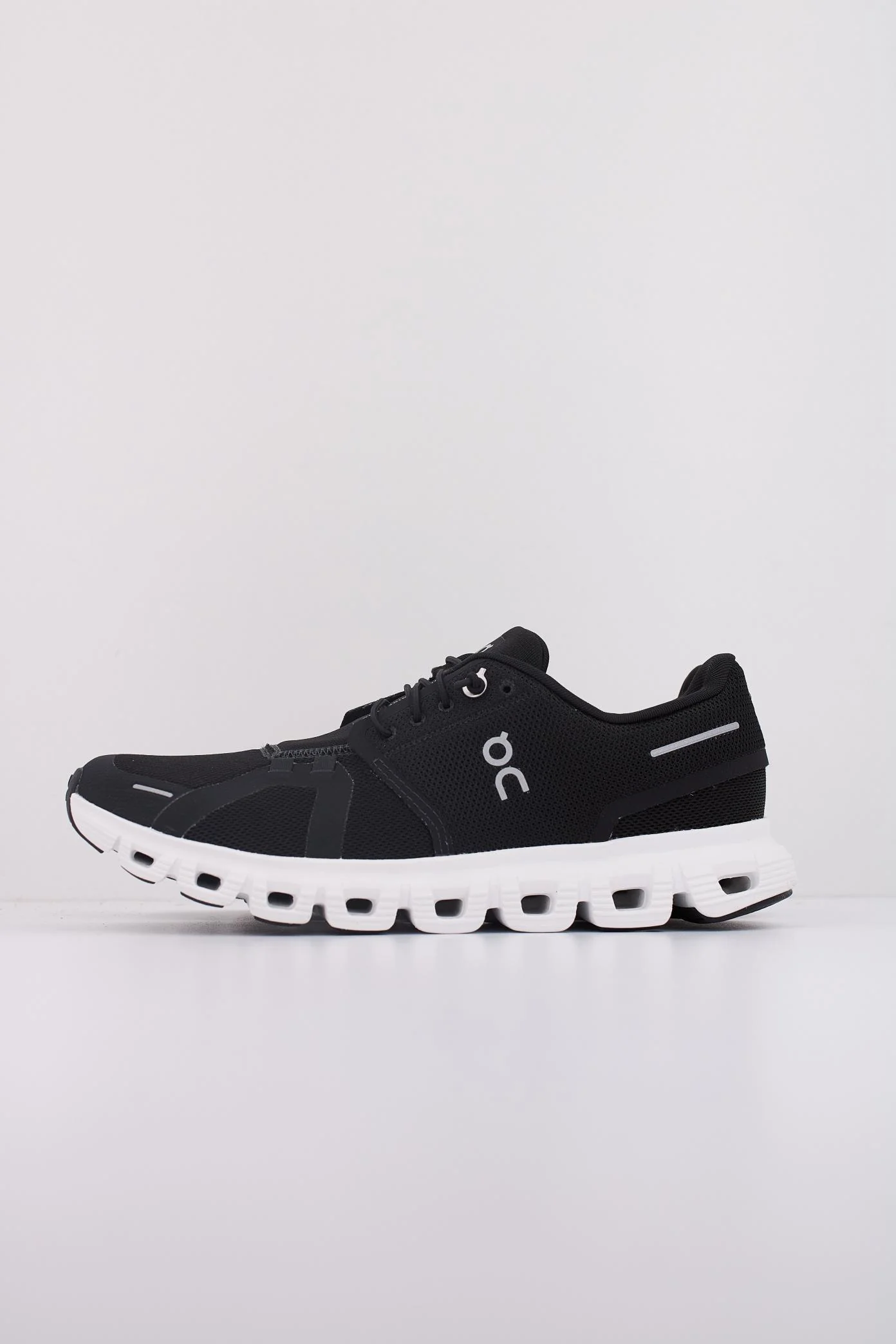 1000132586